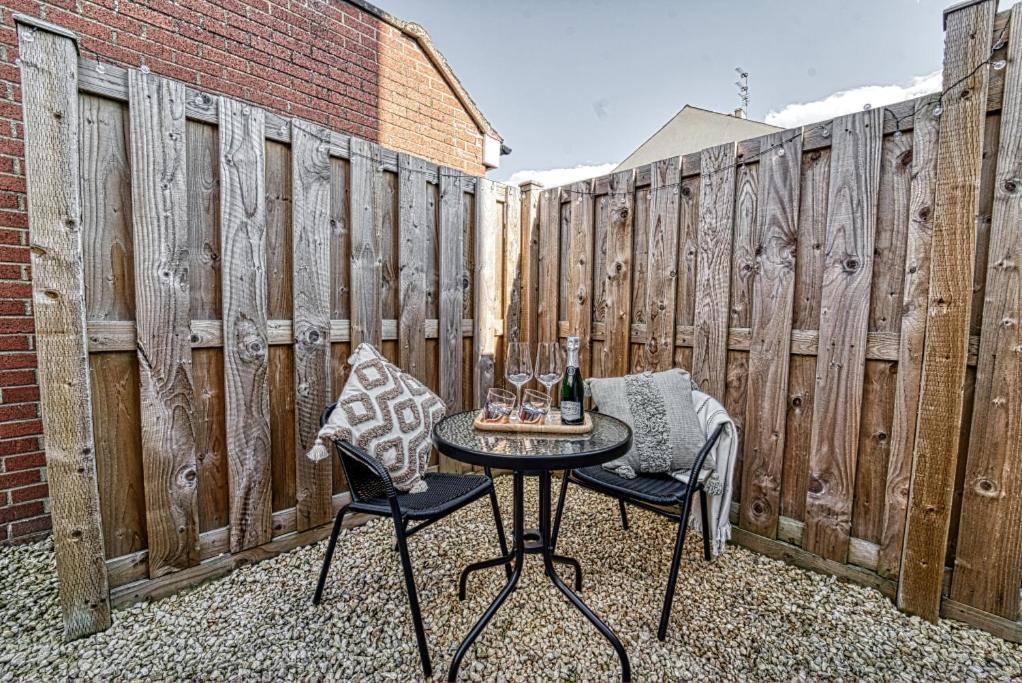 Guest Homes - Watledge House Apartment Tewkesbury Exterior foto